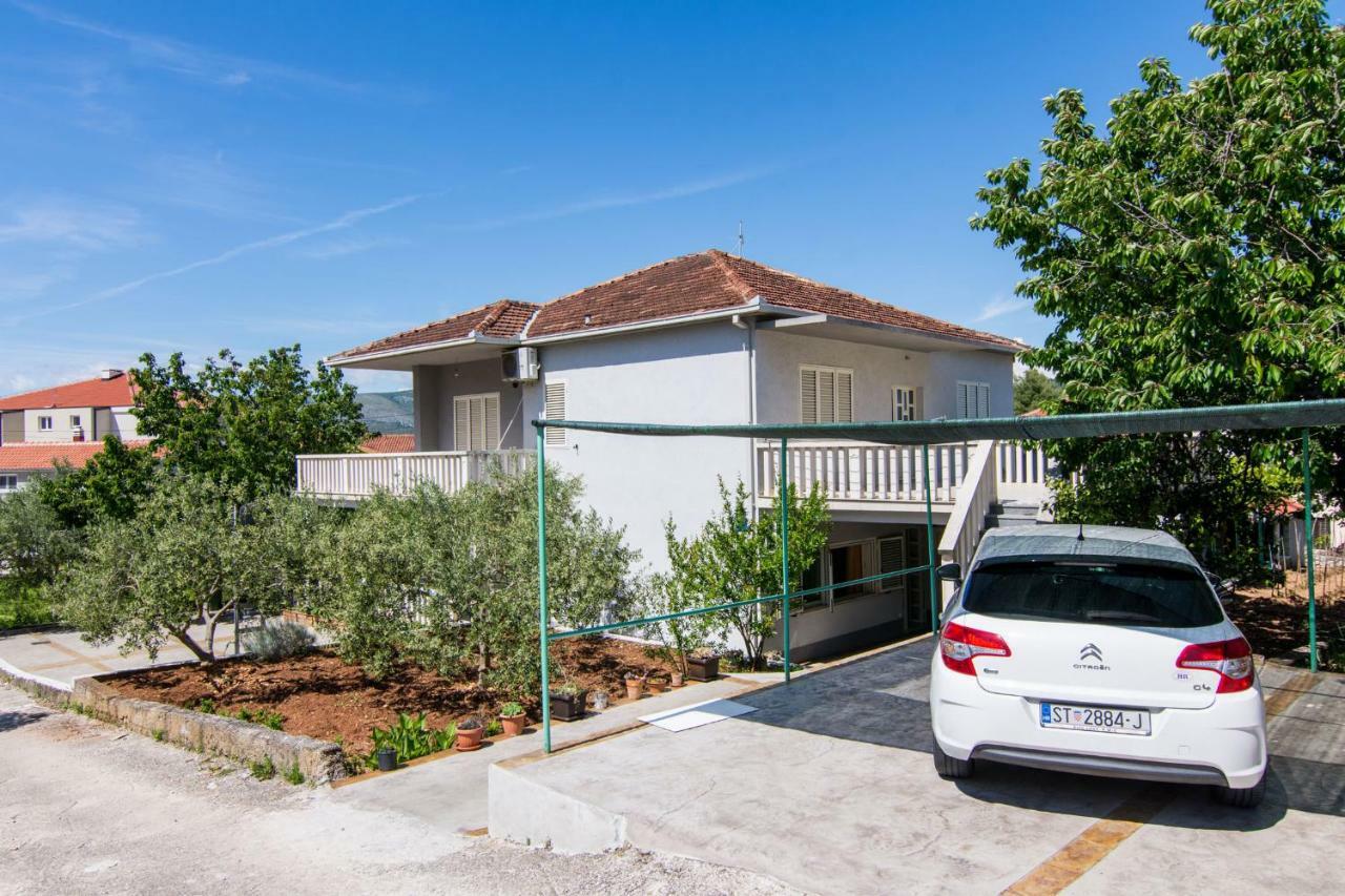 Apartamento Flora Trogir Exterior foto